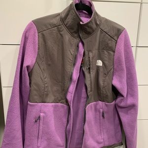 The North Face women’s fleece NWT